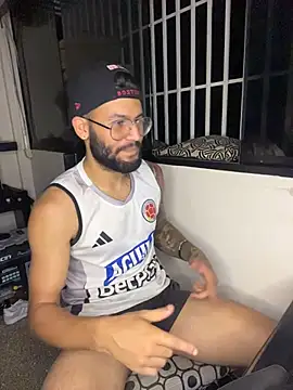 thedragonboyxxx online show from July 2, 3:23 am