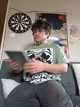 Snapshot of damslebambou1 chatting on February 10, 2:10 pm damslebambou1 online show from February 10, 2:10 pm