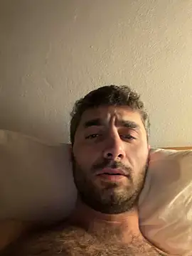 Snapshot of Josedmrx chatting on December 17, 9:32 pm Josedmrx online show from December 17, 9:32 pm