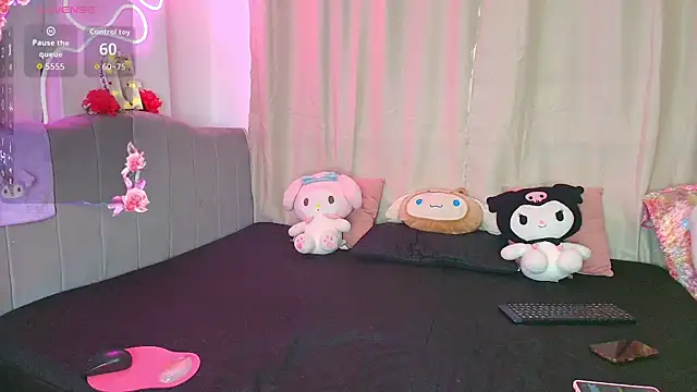 aihnoa split18 online show from March 5, 2:02 pm