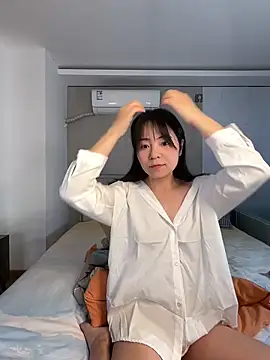 ccyun666 online show from March 27, 12:49 am