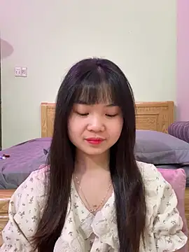    KARA    online show from April 4, 10:57 am