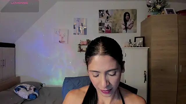 Snapshot of VEROSlen- chatting on May 31, 2:53 am VEROSlen- online show from May 31, 2:53 am