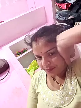 Uma pande online show from February 17, 11:00 pm