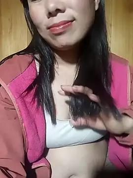 Chloe-ee online show from January 17, 1:10 am