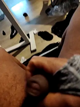 joaquinvaladez online show from March 6, 5:42 pm