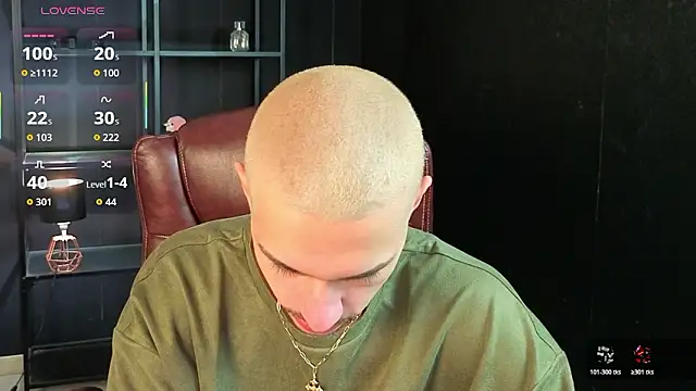 KaydenDrew online show from March 25, 5:24 am