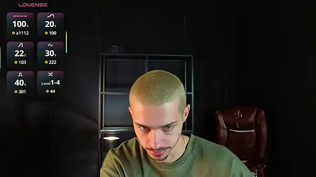 KaydenDrew online show from March 31, 4:24 am