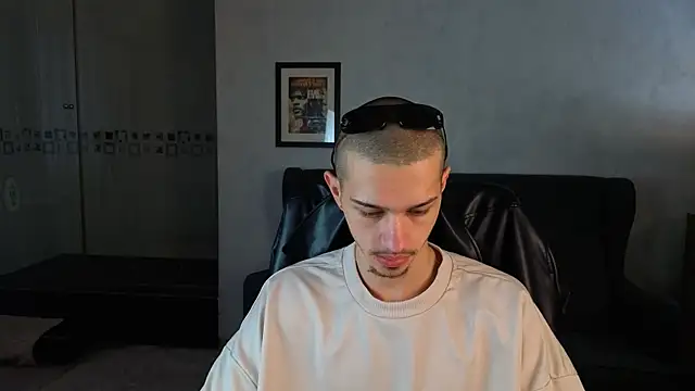 KaydenDrew online show from April 11, 4:17 am