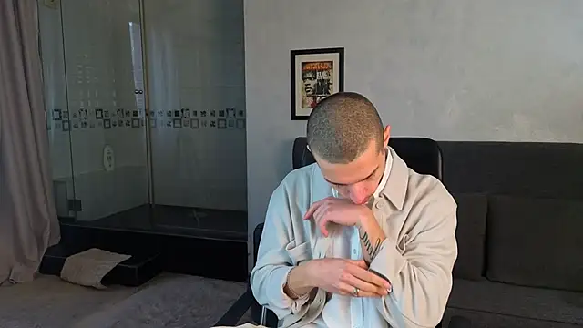 KaydenDrew online show from April 15, 4:19 am