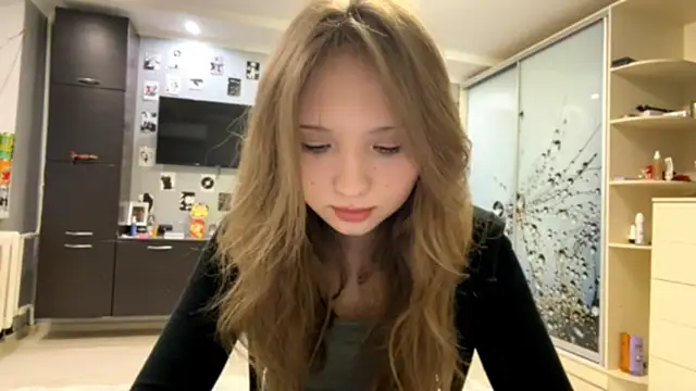 Snapshot of Princessofcashe chatting on March 5, 3:08 pm Princessofcashe online show from March 5, 3:08 pm