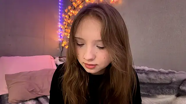 Snapshot of Princessofcashe chatting on March 20, 7:08 pm Princessofcashe online show from March 20, 7:08 pm