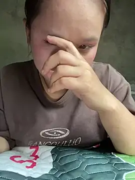 Snapshot of Thanhhuyen001 chatting on January 16, 7:01 am Thanhhuyen001 online show from January 16, 7:01 am