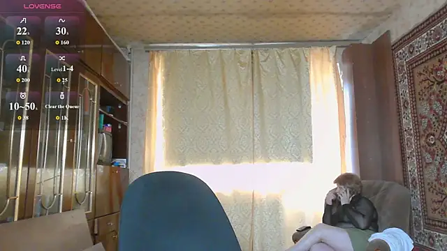 Casey peach online show from May 3, 11:27 am