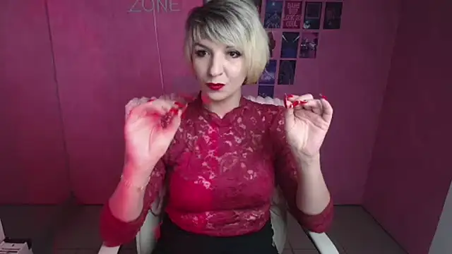 Lana Foxyy online show from February 28, 4:02 am