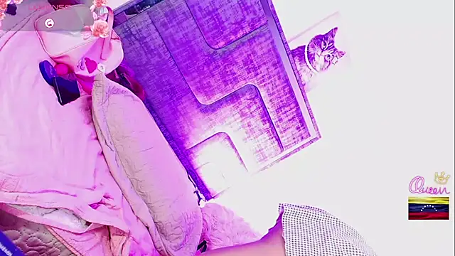 titania1502 online show from April 12, 6:07 am