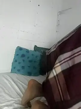 sk8-boy online show from January 12, 8:03 pm