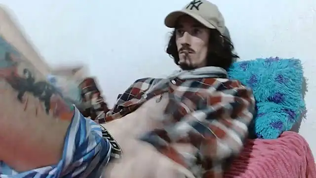 sk8-boy online show from July 14, 2:05 am