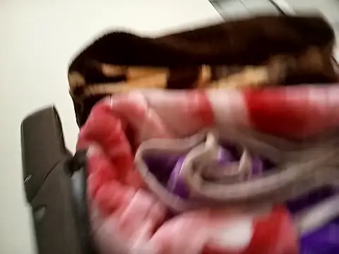 jawahir sexy squirt online show from December 18, 7:53 pm