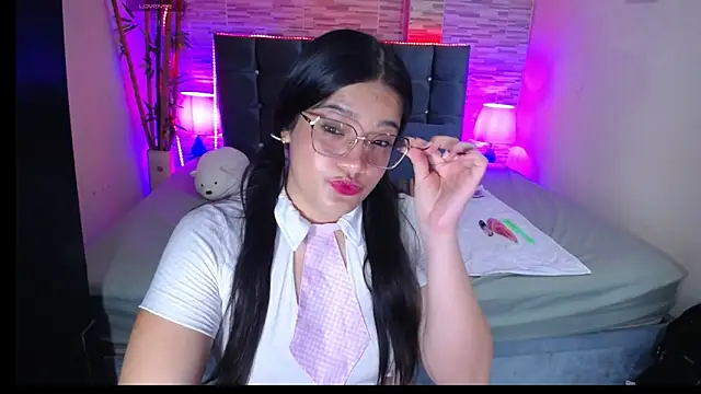 Valeri hot22 online show from May 13, 9:11 pm