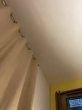 Kacaah online show from April 18, 5:33 am