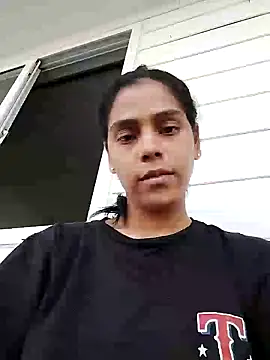 Emily hot26 online show from December 20, 9:33 pm