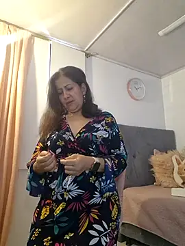 Snapshot of christy_ant chatting on July 8, 6:56 pm christy ant online show from July 8, 6:56 pm
