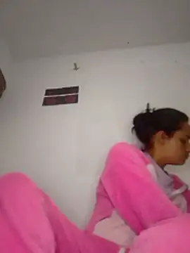 DulceTentacion12 online show from January 6, 12:20 pm