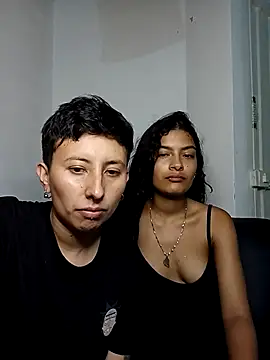 Mei and Gaby online show from January 7, 2:47 am