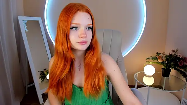 Snapshot of BunnyBooby chatting on February 11, 8:47 pm BunnyBooby online show from February 11, 8:47 pm