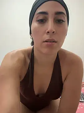 LatinDoll8 online show from June 20, 10:45 pm