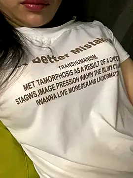 Snapshot of Nho_xu chatting on December 17, 11:11 pm Nho xu online show from December 17, 11:11 pm