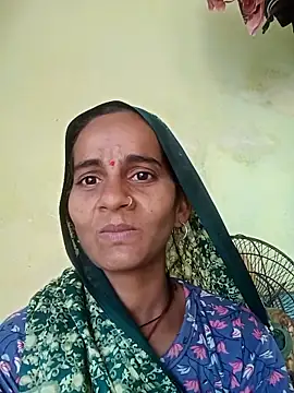 Snapshot of Khusbu77A chatting on December 20, 3:57 am Khusbu77A online show from December 20, 3:57 am