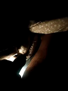 Snapshot of tharkulley_69 chatting on December 18, 9:43 pm tharkulley 69 online show from December 18, 9:43 pm