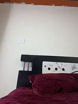 Noxveeltt online show from February 23, 11:46 pm