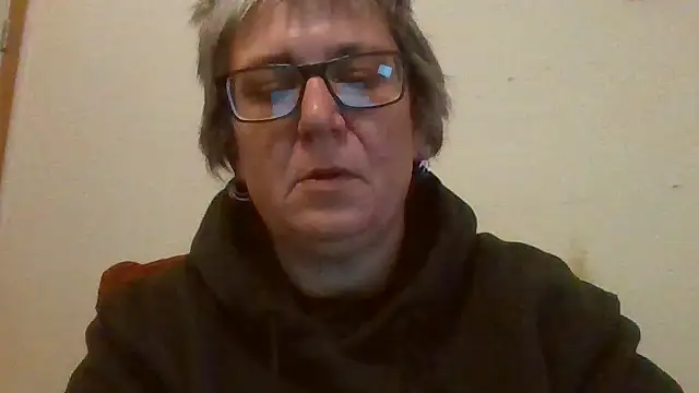 becky1111 online show from April 23, 4:24 am
