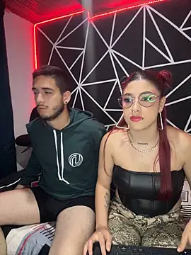 Makenzy darly online show from December 18, 4:40 am