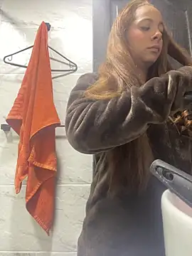 katia Gray2 online show from April 8, 7:36 pm