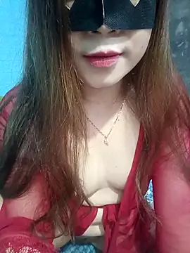lanahotvn online show from April 18, 6:34 pm