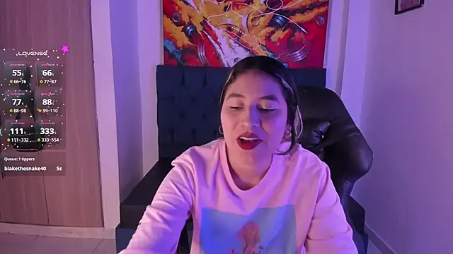 Snapshot of Violet_Blazee chatting on January 6, 10:30 am Violet Blazee online show from January 6, 10:30 am