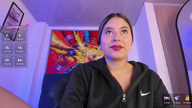 Snapshot of Violet_Blazee chatting on March 1, 11:56 am Violet Blazee online show from March 1, 11:56 am