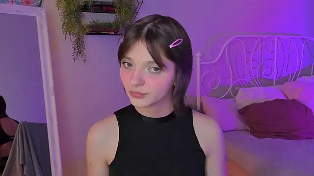 Snapshot of LetoriaNotley chatting on January 10, 8:32 pm LetoriaNotley online show from January 10, 8:32 pm