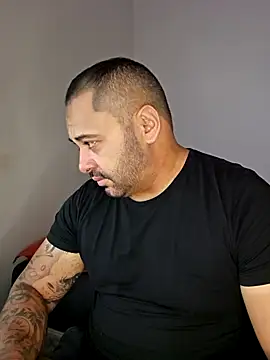 drlluis online show from December 19, 2:02 pm