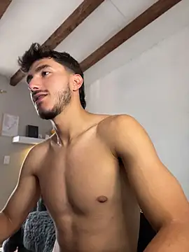 LIAM COLT online show from June 16, 7:49 pm