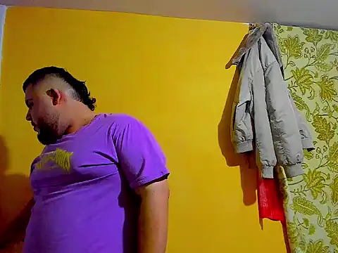 gainer chubby hot online show from December 21, 7:15 am