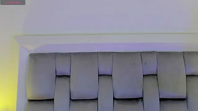 amber  ferrera online show from April 14, 7:42 pm