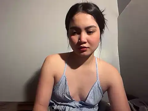 Snapshot of Nanalicious_69 chatting on April 25, 9:01 pm Nanalicious 69 online show from April 25, 9:01 pm