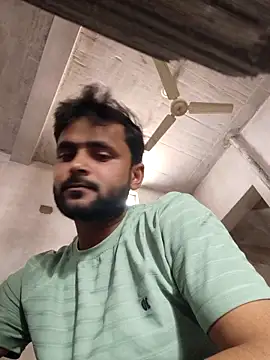 mohit136868 online show from April 12, 4:06 am