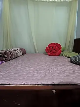 Sweet-Berryy online show from May 11, 4:07 am
