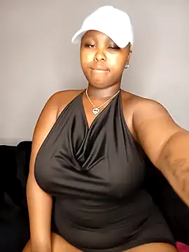 queen serves online show from December 18, 4:35 pm